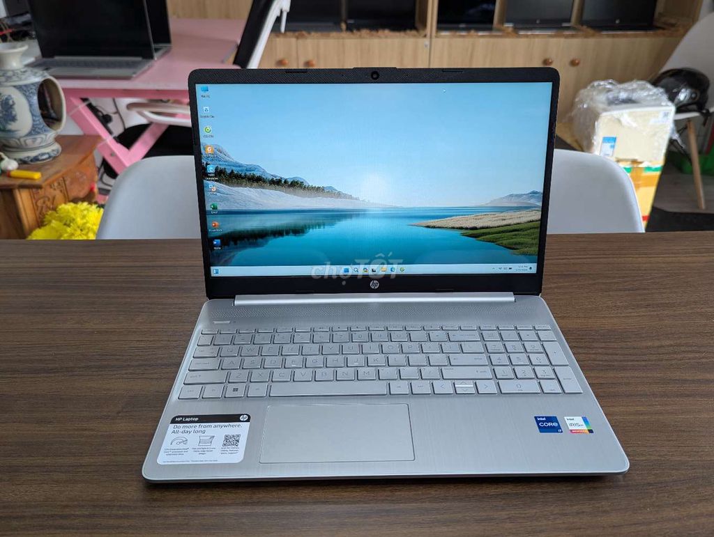 HP 15s Cảm Ứng I7-1255U/16GB/512GB/ Máy Zin Đẹp. Mua bán Laptop tại Thành phố Thuận An Bình Dương được đăng bởi LAPTOP VŨ PMV  hình 1