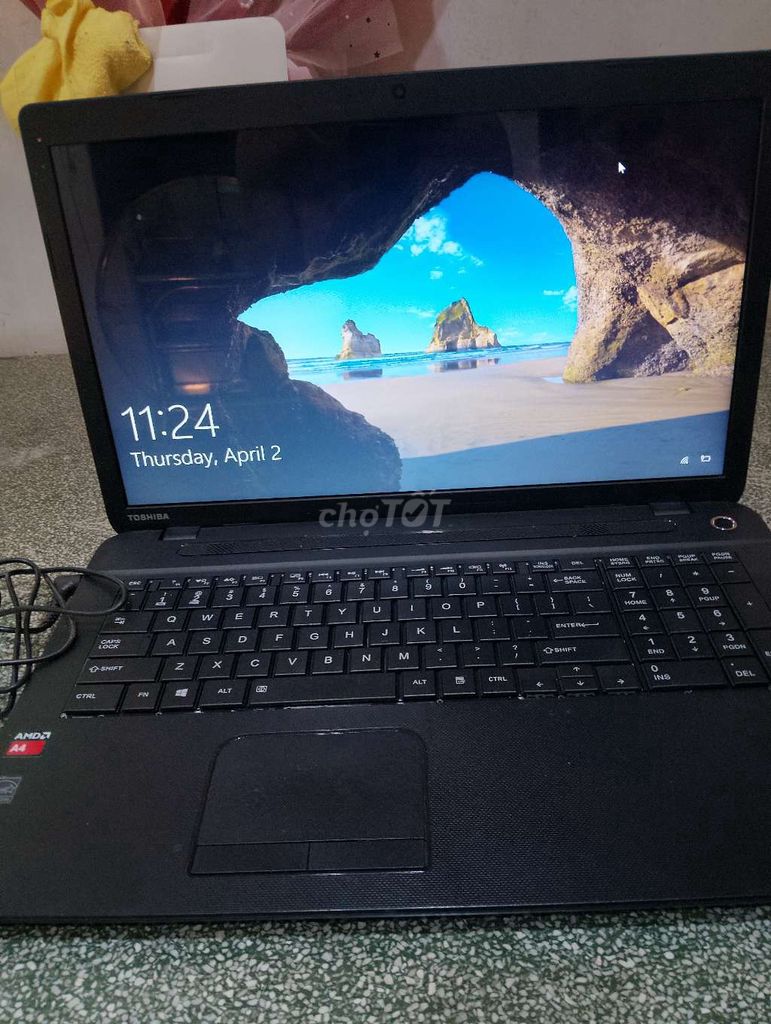 Toshiba AMD A4 Đen. Mua bán Laptop tại Huyện Củ Chi Tp Hồ Chí Minh được đăng bởi Thanh Thảo  hình 1
