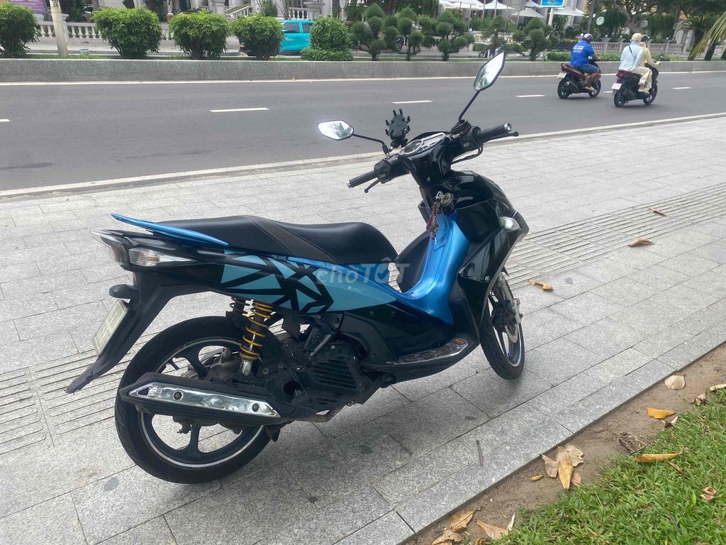 Yamaha Nouvo 6 – xe đẹp, chạy ổn định. Mua bán Xe máy tại Thành phố Nha Trang Khánh Hòa được đăng bởi Makarova Olga hình 2