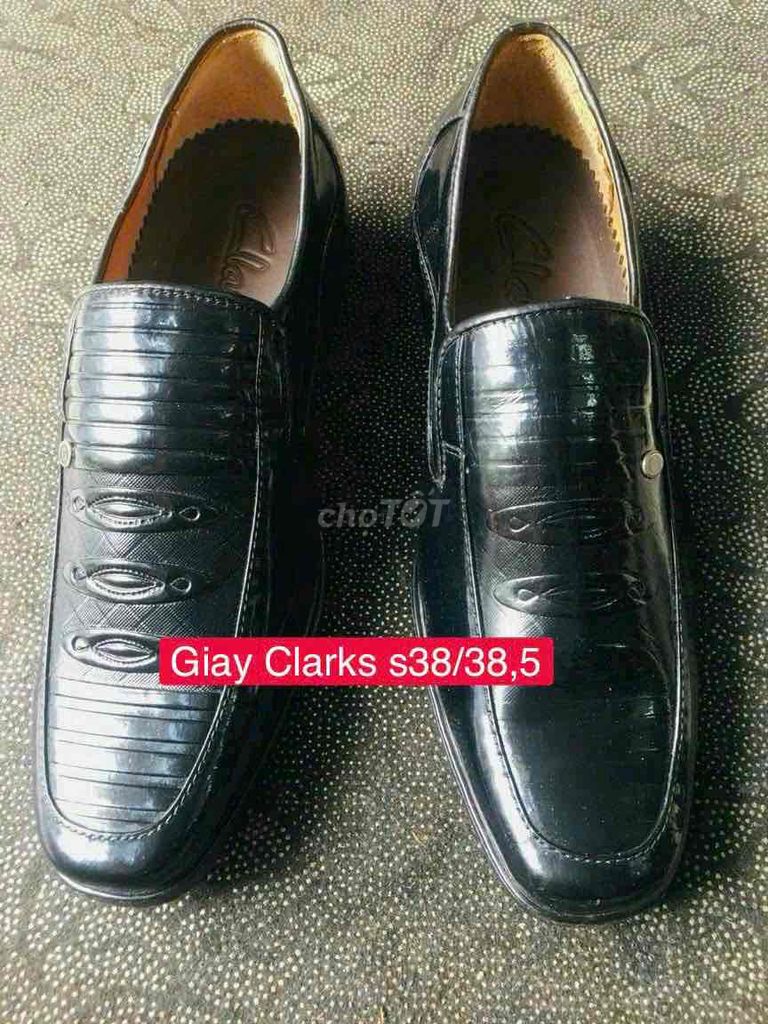 Giày tây Clarks Nam size 38.5 Đen. Mua bán Giày dép tại Quận 12 Tp Hồ Chí Minh được đăng bởi HT 86 hình 1