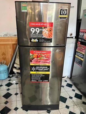 thanh lý tủ lạnh sharp 200l chạy tốt!còn mới. Mua bán Tủ lạnh tại Quận Liên Chiểu Đà Nẵng được đăng bởi ĐL Xuân Trường