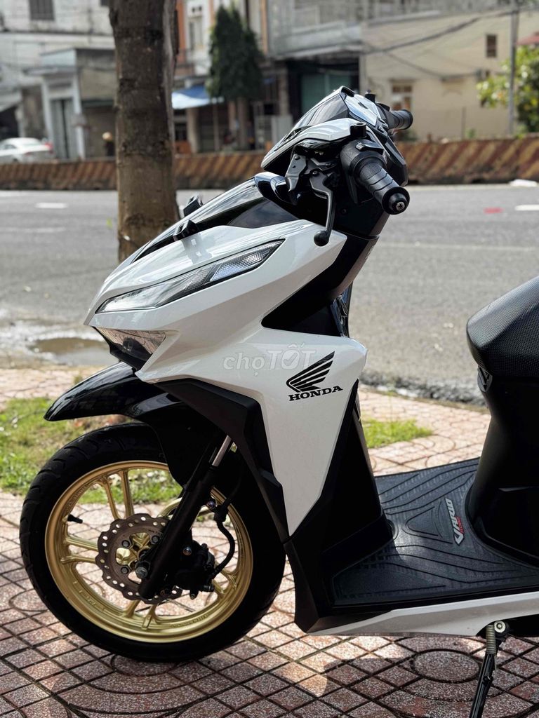 Thanh Lý Vario 150 xe cọp chất. Mua bán Xe máy tại Thành phố Buôn Ma Thuột Đắk Lắk được đăng bởi Cửa Hàng Xe Máy 297 Nguyễn văn cừ hình 5