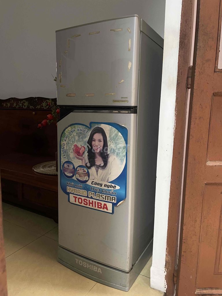 tủ lạnh Toshiba + lò vi sóng