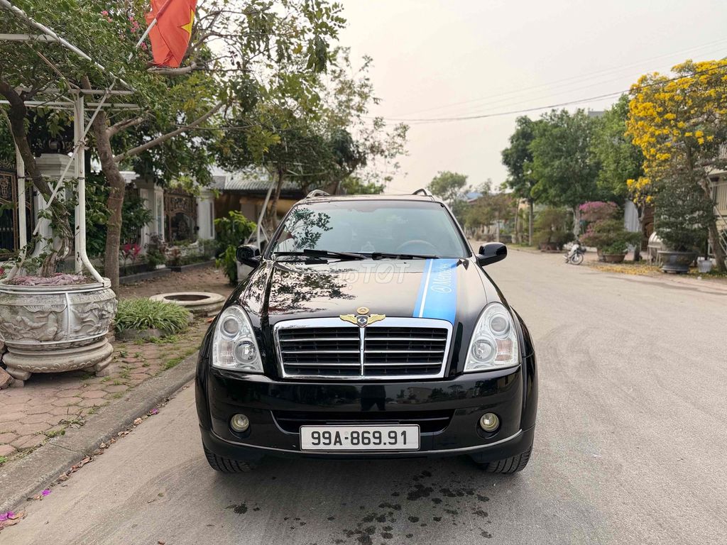 SsangYong Rexton 4x4, дизель, черный, 7 мест, автомат