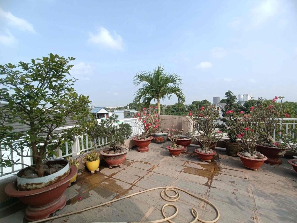 Bán nhà mặt tiền kinh doanh view Bờ Kè Thống Nhất Đồng Nai chủ ngộp ba