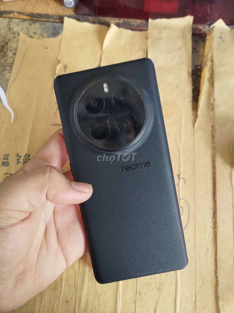 Realme GT5 Pro Đen Nứt kính. Mua bán Điện thoại tại Huyện Chơn Thành Bình Phước được đăng bởi ĐỨC TRUNG SHOP VN  hình 1