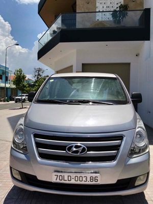 HUYNDAI GRAND STAREX 9 CHỔ MÁY DẦU MT SX CUỐI 2016