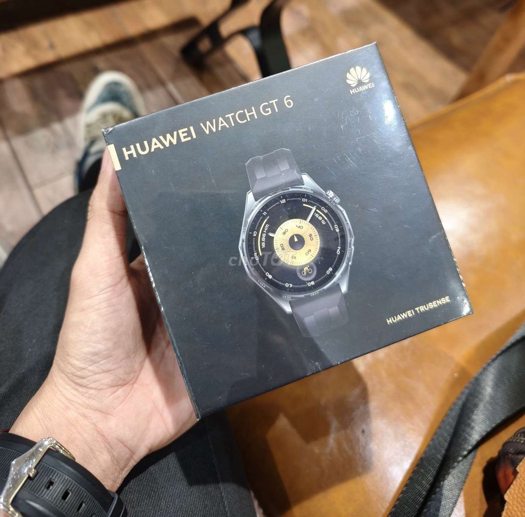 Huawei Watch GT 6 Mới nguyên Seal. Mua bán Thiết bị đeo thông minh tại Quận Bình Thạnh Tp Hồ Chí Minh được đăng bởi Sưu Tầm hình 1