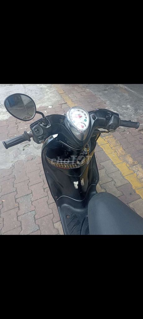 Yamaha Mio classico thái zin đẹp trùm mền giấy TP. Mua bán Xe máy tại Quận 10 Tp Hồ Chí Minh được đăng bởi văn phúc  hình 3
