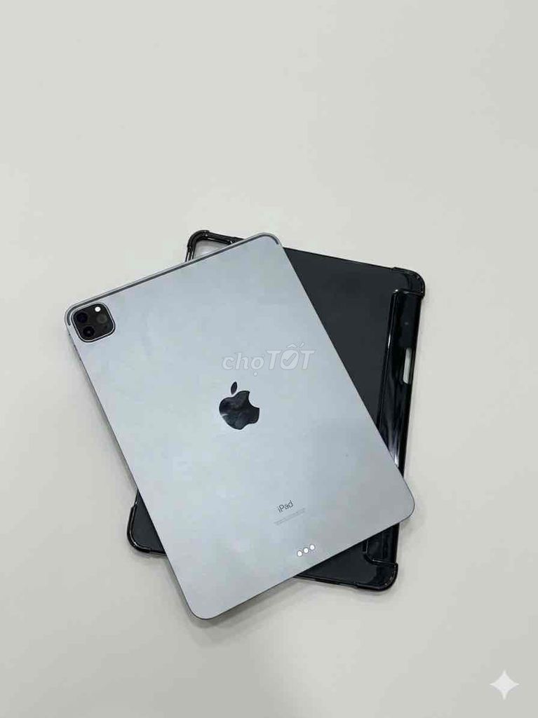 Apple iPad Pro M1 128GB Xám. Mua bán Máy tính bảng tại Quận Thanh Xuân Hà Nội được đăng bởi quỳnh chi hình 1