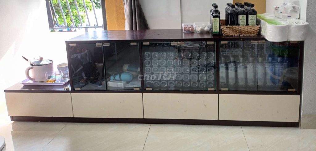 Kệ tủ tivi Gỗ Nâu Kem 2m cũ. Mua bán Tủ, kệ gia đình tại Quận Hoàng Mai Hà Nội được đăng bởi Ngọc Lan hình 1
