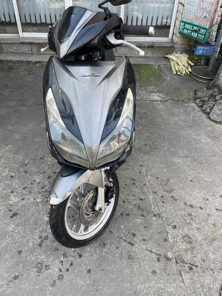 Honda Air Blade 125 Đen bạc. Mua bán Xe máy tại Thành phố Dĩ An Bình Dương được đăng bởi kha nguyen  hình 1