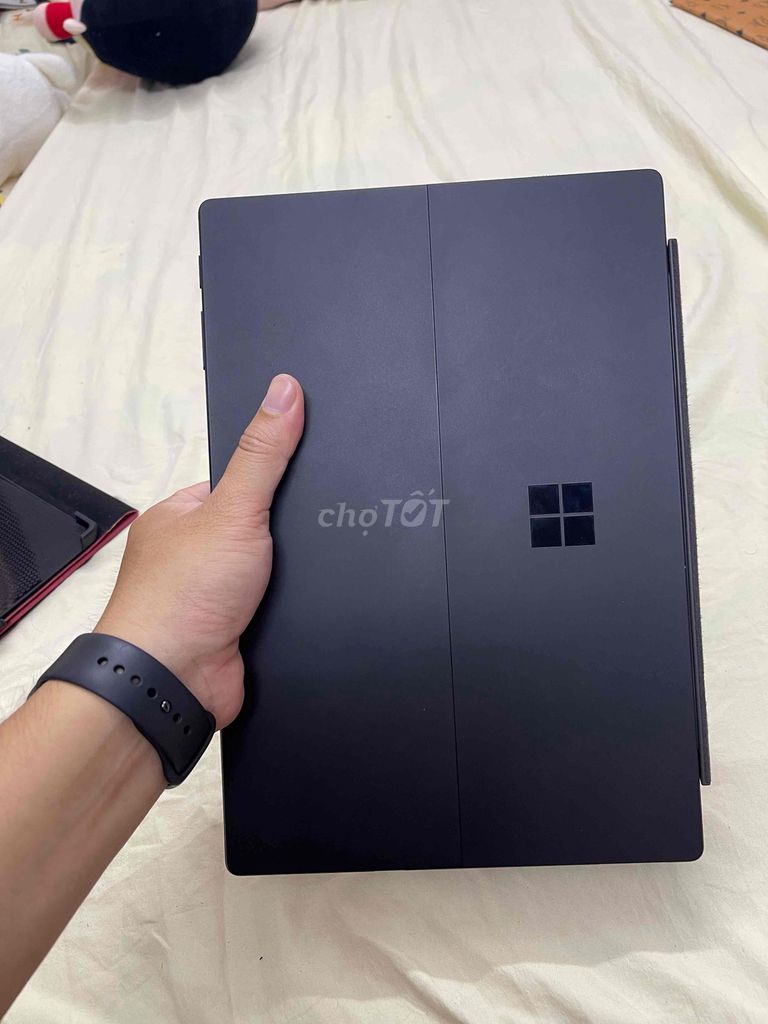 Microsoft Surface Pro 7+ i5 Gen 11 16GB/256GB 12.3. Mua bán Laptop tại Quận Gò Vấp Tp Hồ Chí Minh được đăng bởi KAI PHAM hình 1