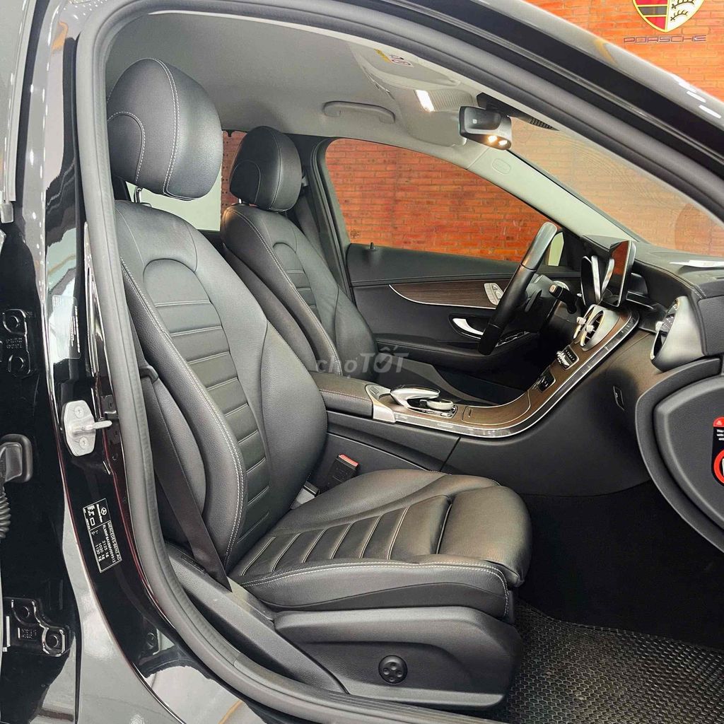 Mercedes Benz C Class C 200 Exclusive siêu lướt. Mua bán Ô tô tại Thành phố Thủ Dầu Một Bình Dương được đăng bởi Dương Tuấn Anh hình 8