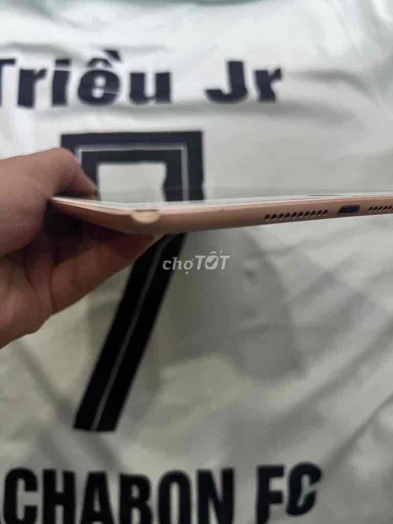 đẩy nhanh ipad mini 5 mùng 8 âm giao dịch