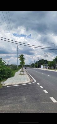 Bán nhà xưởng 2.000m2 & 1.350m2 đất. Mua bán đất tại Huyện Hóc Môn Tp Hồ Chí Minh được đăng bởi Huong Tran