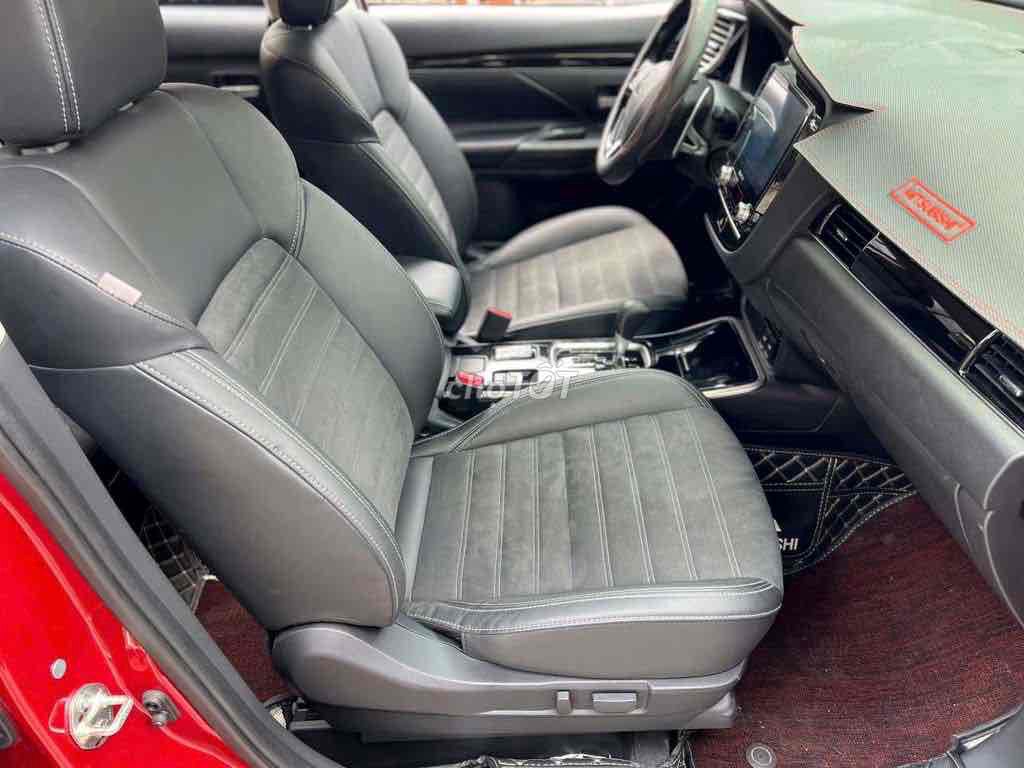 Mitsubishi Outlander 2022 2.0 CVT - 47000 km. Mua bán Ô tô tại Quận Long Biên Hà Nội được đăng bởi Van Thanh hình 9