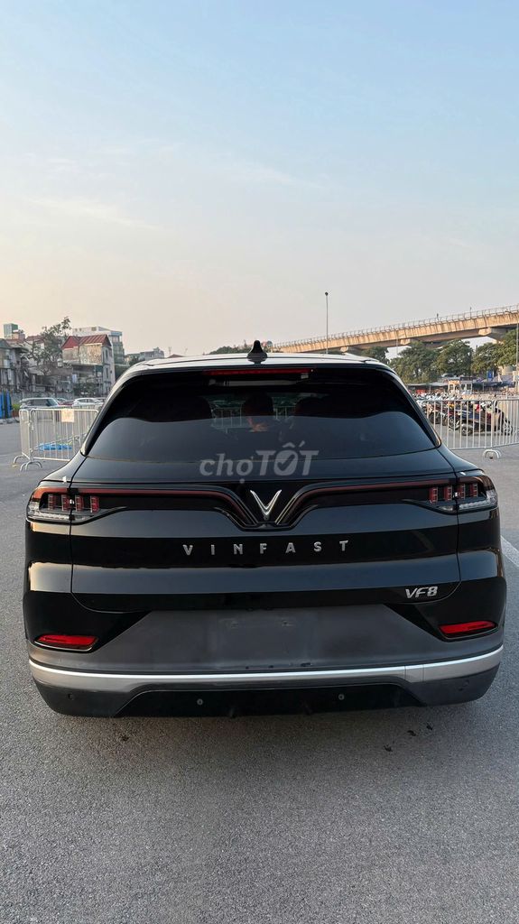 VinFast VF8 Plus 2023 Đen. Mua bán Ô tô tại Quận Nam Từ Liêm Hà Nội được đăng bởi Duy Quang GF hình 4