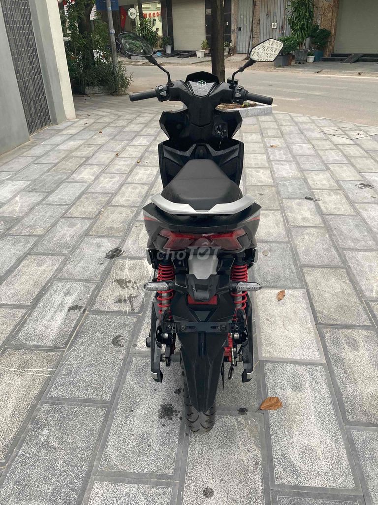 Tailg T71 Lướt, mới đi 900km, đăng ký chính chủ. Mua bán Xe điện tại Quận Thanh Xuân Hà Nội được đăng bởi Vũ Huy hình 3