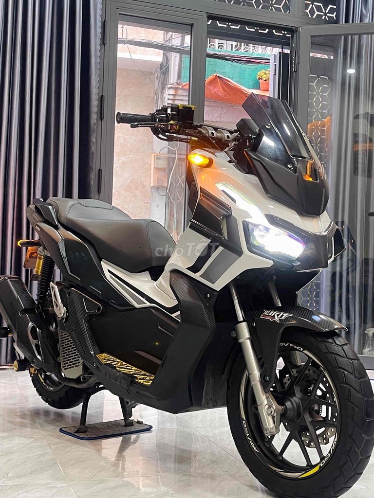Honda ADV 150cc ABS ! Phiên Bản Thắng ABS . 6k km. Mua bán Xe máy tại Quận Gò Vấp Tp Hồ Chí Minh được đăng bởi Lâm Trường Vy hình 4