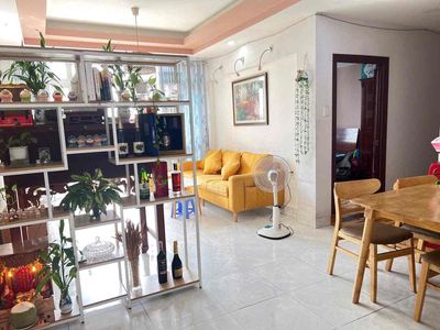 căn góc 90m2- thoáng sáng