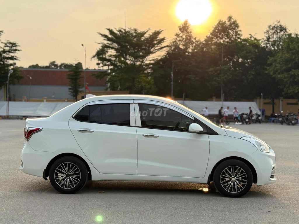 Hyundai Grand i10 2020 Sedan 1.2 AT - 76000 km. Mua bán Ô tô tại Quận Hoàng Mai Hà Nội được đăng bởi Sáng OTo Hn hình 3