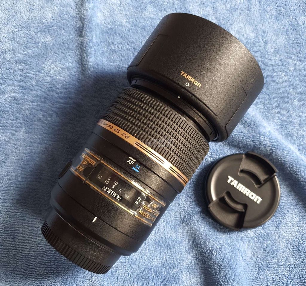 Len Tamron 90mm f2.8 macro, for Nikon, new 99%