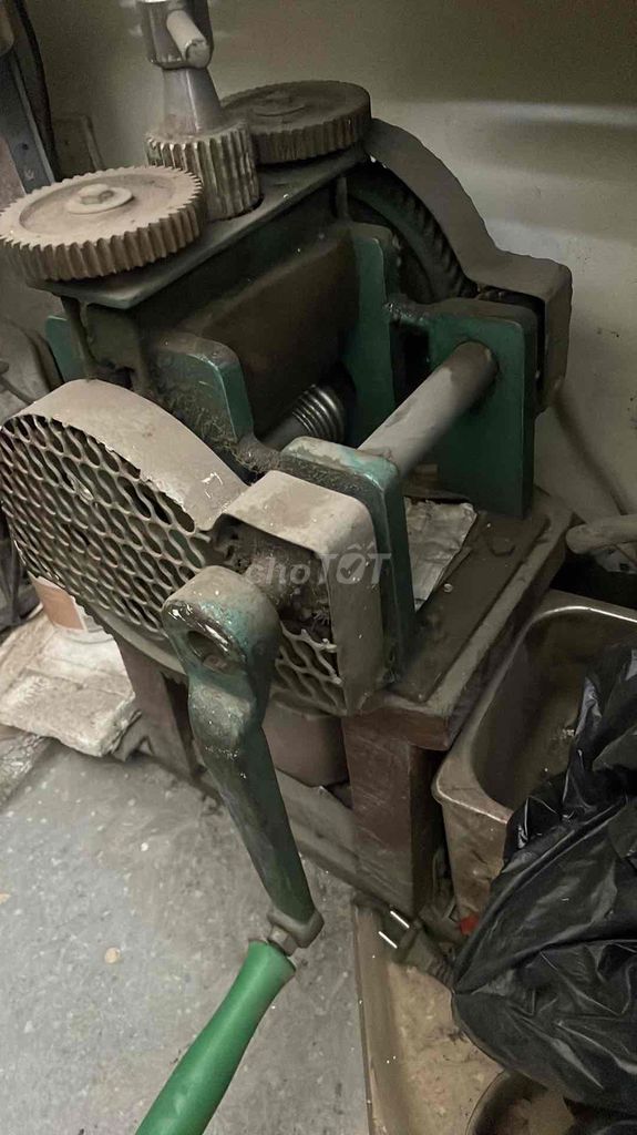 máy cán vàng .bạc của Sài Gòn còn mới 80%. Mua bán Nội thất, đồ gia dụng khác tại Quận Bắc Từ Liêm Hà Nội được đăng bởi tu hình 1