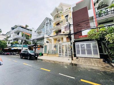 Аренда · 9 комн. · 200 м² · Quận Tân Bình, ул. Đường Bàu Cát 1
