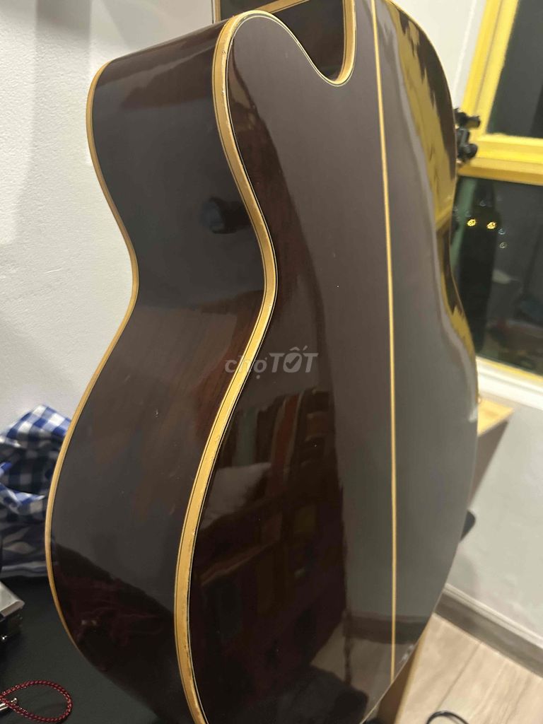 Guitar Bass Thùng