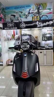 Piaggio Vespa GTS Super Sport 2024 Đen 9000km