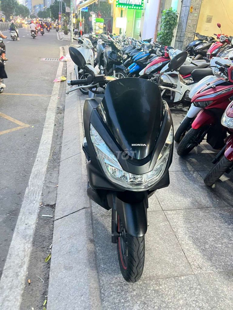 Honda PCX 125 2016 mới 90% Bstp chính chủ. Mua bán Xe máy tại Quận Tân Phú Tp Hồ Chí Minh được đăng bởi Tuanduy hình 3