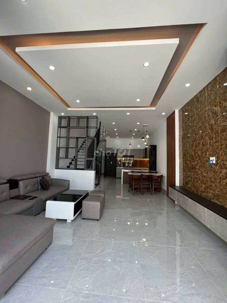 Аренда · 3 комн. · 100 м² · Quận Cẩm Lệ, ул. trần kim xuyến