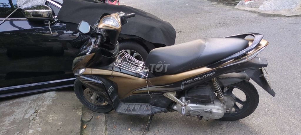Honda Air Blade 2012 Золотистый, собственник
