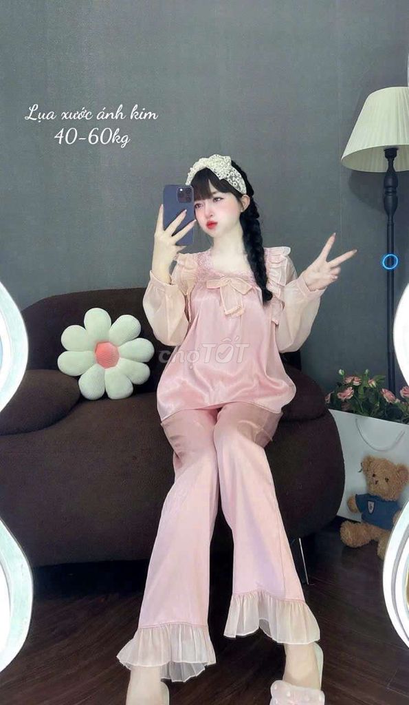 Đồ ngủ nữ lụa xước ánh kim 40-60kg. Mua bán Quần áo tại Huyện Thới Bình Cà Mau được đăng bởi Ngọc Chăm hình 1
