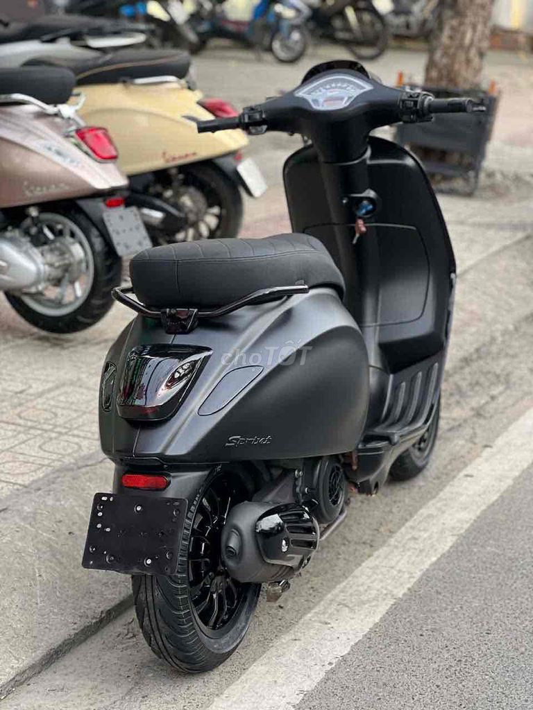 Piaggio Vespa Sprint 2016 iget ABS Notte Đen nhám. Mua bán Xe máy tại Thành phố Thủ Đức Tp Hồ Chí Minh được đăng bởi Gia Bảo hình 2