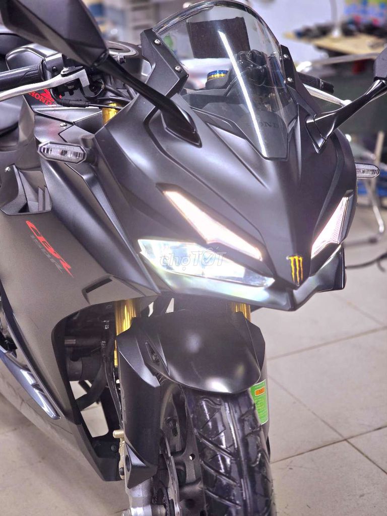 cbr150 siêu đẹp,Đen nhám 7000km. QuýMotor cycle. Mua bán Xe máy tại Quận Thanh Khê Đà Nẵng được đăng bởi Quý Moto Cycle 21 điện biên phủ Đà Nẵng hình 8