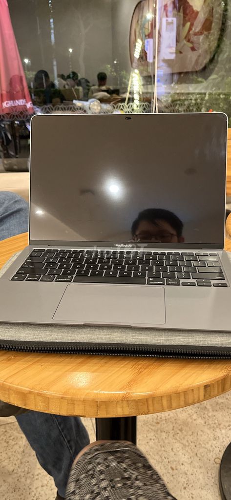 Apple MacBook Air M1 Xám Mới 100%. Mua bán Laptop tại Huyện Xuyên Mộc Bà Rịa - Vũng Tàu được đăng bởi Ken Ha hình 1