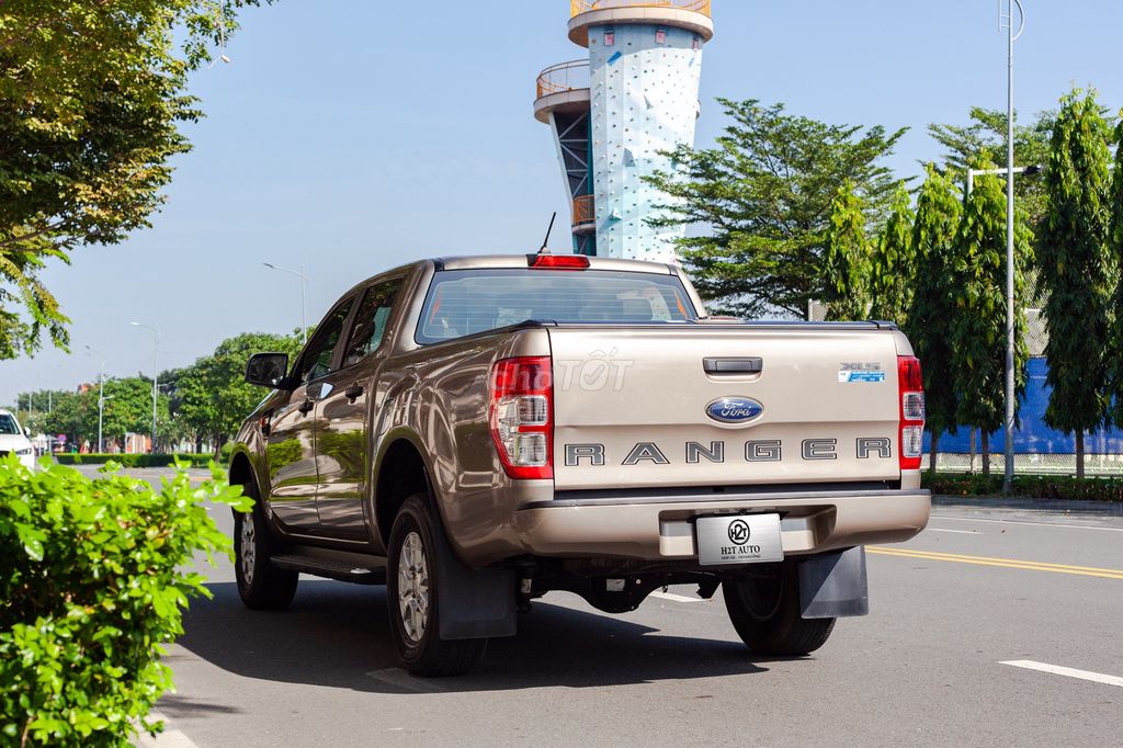Ford Ranger XLS 4x2 AT 2022 Vàng cát 45000 km. Mua bán Ô tô tại Thành phố Thủ Đức Tp Hồ Chí Minh được đăng bởi H2T Auto hình 5