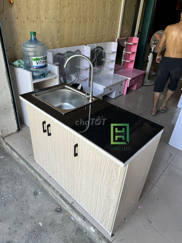 Tủ bếp mini Nhựa Đài Loan Vân gỗ 1m x 80cm. Mua bán Tủ, kệ gia đình tại Thành phố Thủ Đức Tp Hồ Chí Minh được đăng bởi Nội Thất Quang Hùng hình 1