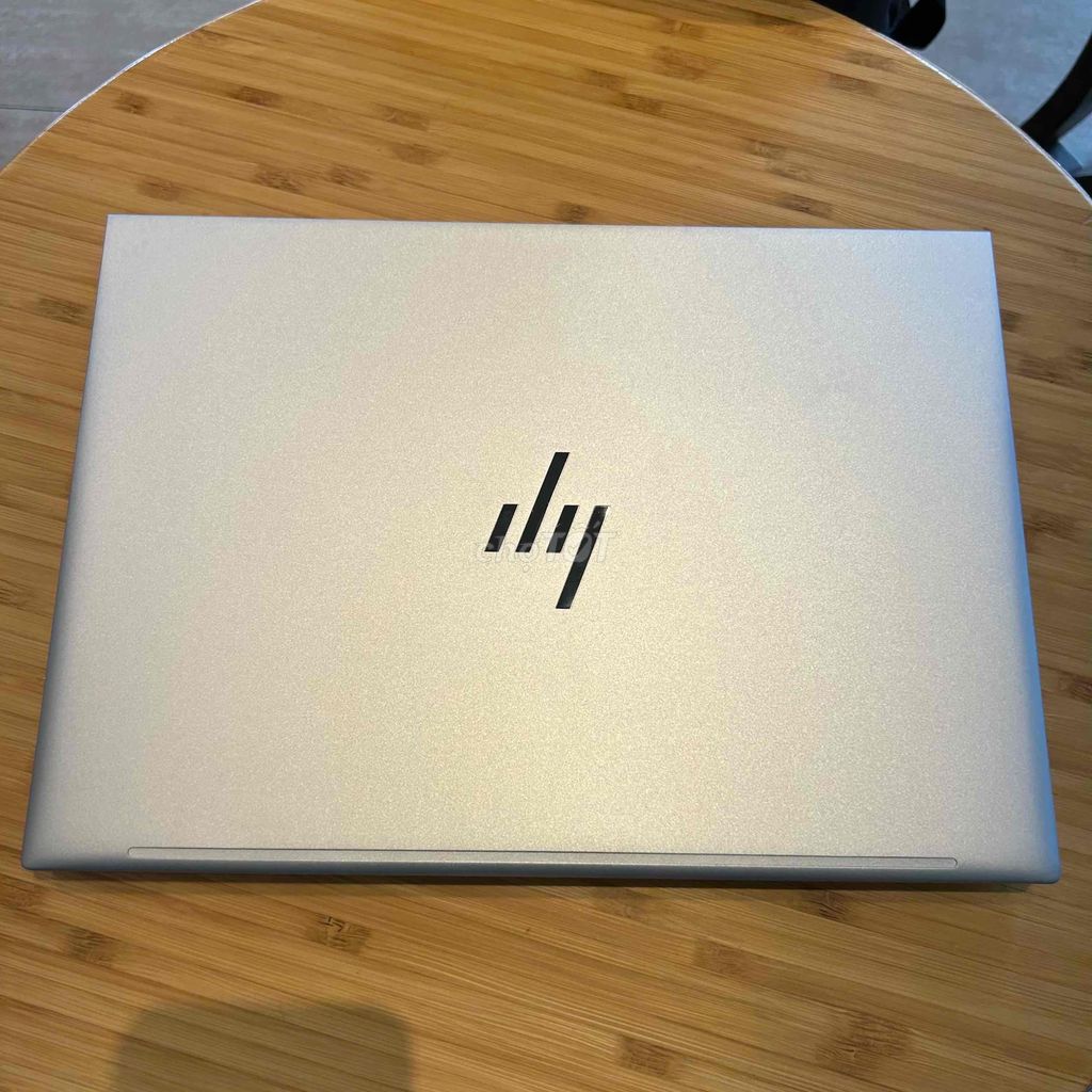 HP Elitebook 845 G10