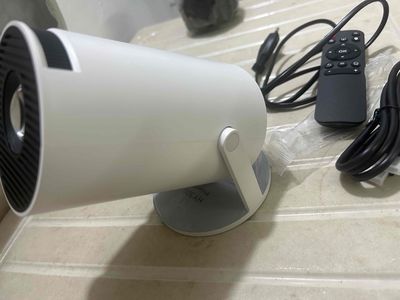cần bán lại máy chiếu mini có androi TV, youtube... Mua bán Tivi, Âm thanh tại Thành phố Thủ Đức Tp Hồ Chí Minh được đăng bởi Đinh vũ thành Đạt