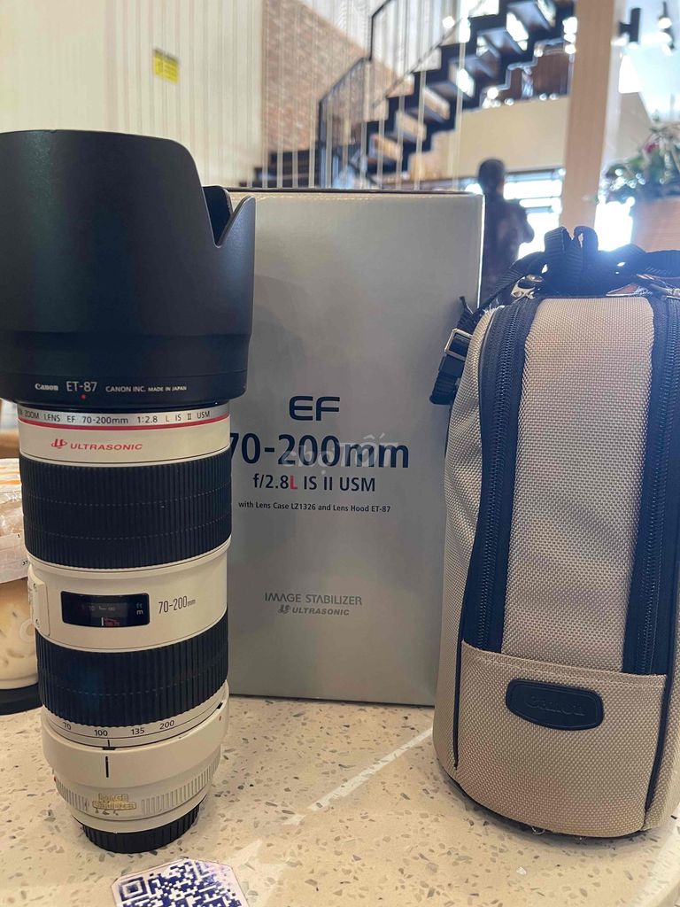 Canon EF 70-200mm f/2.8L IS II USM Trắng. Mua bán Máy ảnh, Máy quay tại Thành phố Bến Tre Bến Tre được đăng bởi Quoc Hung hình 1