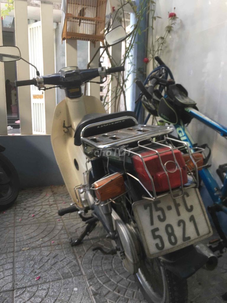 cúton50. Mua bán Xe máy tại Thành phố Huế Thừa Thiên Huế được đăng bởi Thắng hình 2