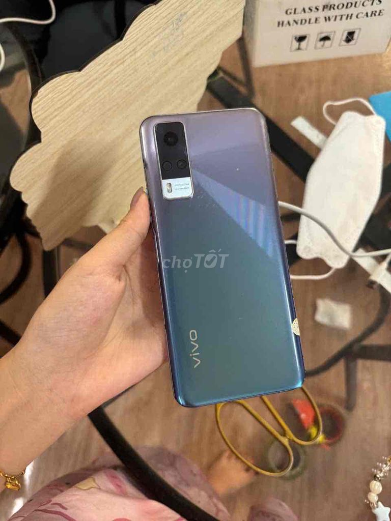 y51,r8/128,full vân,đốm mực nhẹ,sạc nhanh,2sim. Mua bán Điện thoại tại Thành phố Thủ Dầu Một Bình Dương được đăng bởi Phước Mobile hình 1