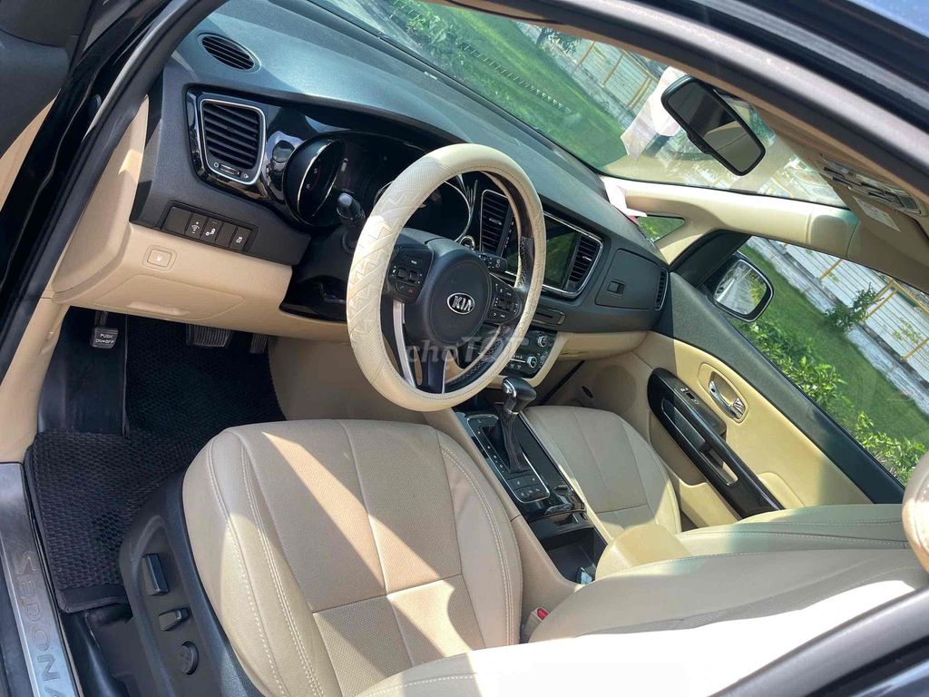 🚗SEDONA FULL DẦU -  SX: 2018- Xe Chuẩn Đẹp- 12V. Mua bán Ô tô tại Thành phố Thủ Đức Tp Hồ Chí Minh được đăng bởi LuxCars Siêu Thị Ô Tô Lướt Sài Gòn hình 5