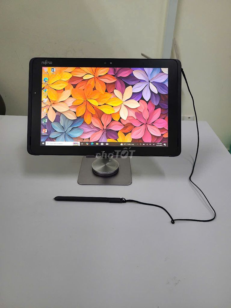 Fujitsu Q508, 2in1, FHD, như mới, cảm ứng, 10.1