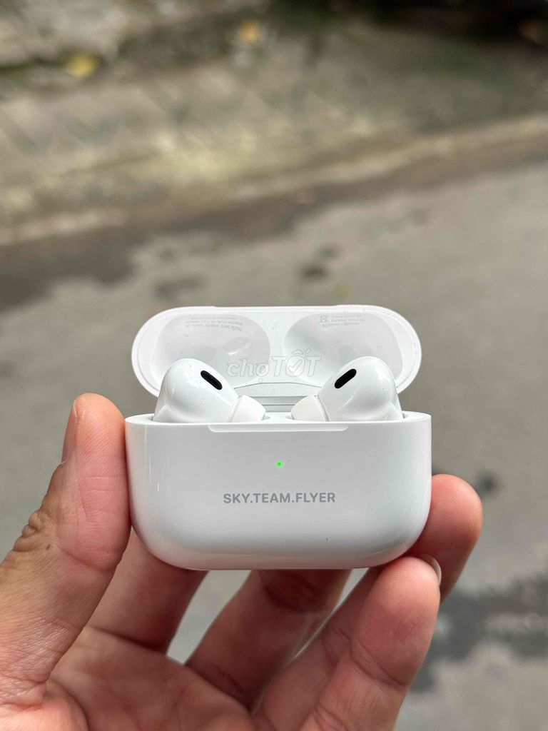 Airpods Pro2 TypeC UsbC chính Hãng Used Rin. Mua bán Tivi, Âm thanh tại Quận Sơn Trà Đà Nẵng được đăng bởi Anh Apple Chính Hãng hình 1