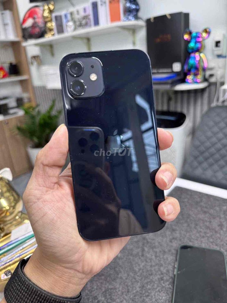 Apple iPhone 12 128GB Black Nguyên Zin 98%. Mua bán Điện thoại tại Quận Bình Thuỷ Cần Thơ được đăng bởi MC MOBILE hình 1