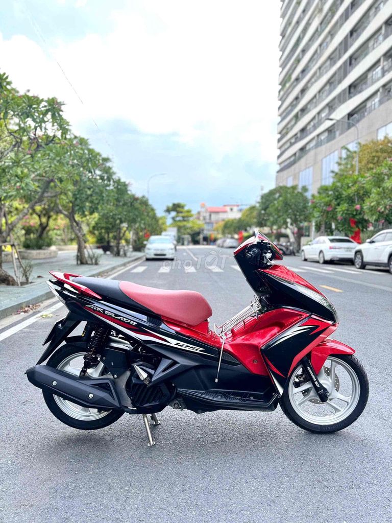 ❤️Honda AirBlade 125 Biển 71, Smk GTĐĐ, GÓP. Mua bán Xe máy tại Quận 8 Tp Hồ Chí Minh được đăng bởi Tấn Đạt hình 4